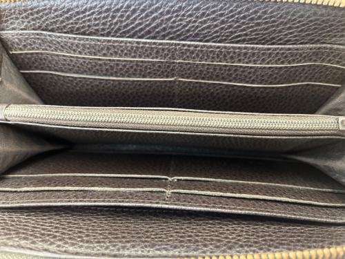 GUCCI（グッチ）GUCCI (グッチ) GUCCI　ラウンドファスナー財布 ブラウンの古着・服飾アイテム
