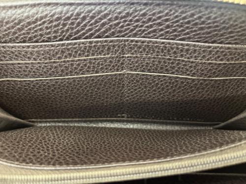 GUCCI（グッチ）GUCCI (グッチ) GUCCI　ラウンドファスナー財布 ブラウンの古着・服飾アイテム