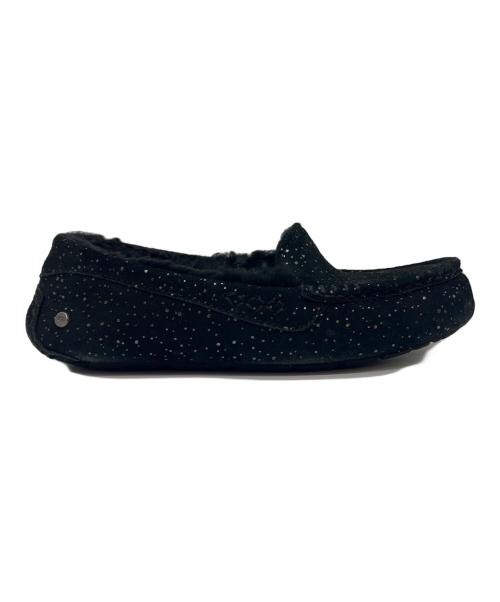 UGG（アグ）UGG (アグ) UGG  Ansley Metallic Spots  モカシンシューズ ブラック サイズ:24の古着・服飾アイテム