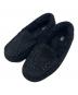 UGG（アグ）の古着「UGG  Ansley Metallic Spots  モカシンシューズ」｜ブラック