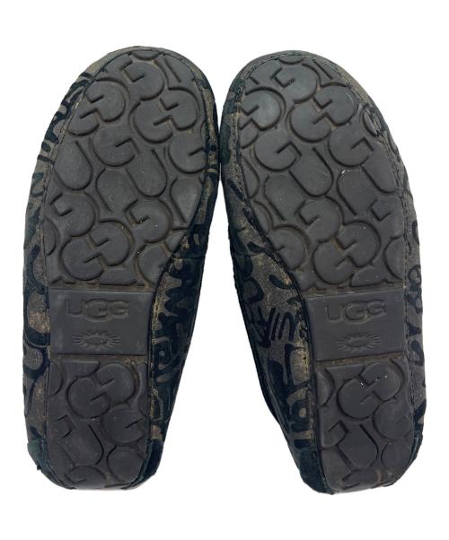 UGG（アグ）UGG (アグ) UGG  ANSLEY  スパークル グラフィティ  モカシンシューズ グレー サイズ:24の古着・服飾アイテム