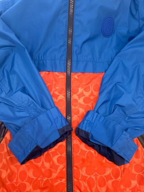 COACH（コーチ）COACH (コーチ) COACH　マウンテンパーカー ブルー×オレンジ サイズ:46の古着・服飾アイテム