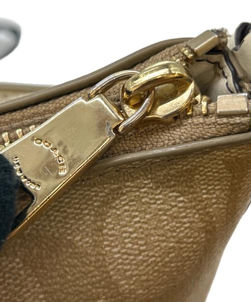 COACH（コーチ）COACH (コーチ) COACH　シグネチャー　ショルダーバッグ ベージュの古着・服飾アイテム