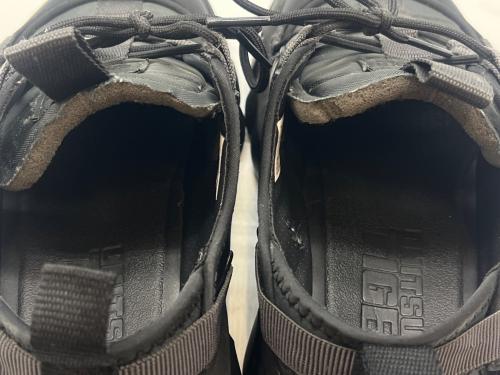 Onitsuka Tiger（オニツカタイガー）Onitsuka Tiger (オニツカタイガー) Onitsuka Tiger　DENTIGRE CAGE　サンダル ブラック サイズ:24.0の古着・服飾アイテム