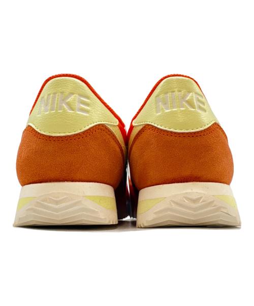 NIKE（ナイキ）NIKE (ナイキ) NIKE　WMNS CORTEZ TXT　ローカットスニーカー オレンジ サイズ:26.5の古着・服飾アイテム