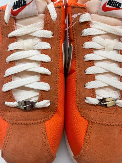 NIKE（ナイキ）NIKE (ナイキ) NIKE　WMNS CORTEZ TXT　ローカットスニーカー オレンジ サイズ:26.5の古着・服飾アイテム