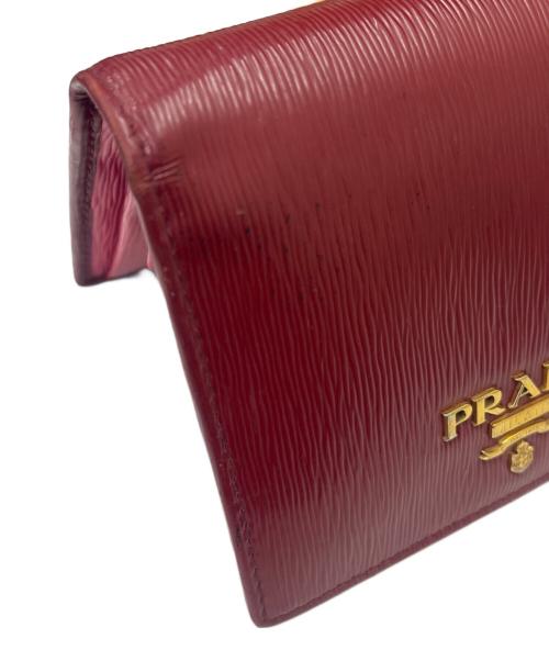PRADA（プラダ）PRADA (プラダ) PRADA 2つ折り財布 レッド×ピンクの古着・服飾アイテム