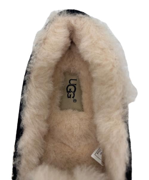 UGG（アグ）UGG (アグ) UGG  モカシンシューズ ブラック サイズ:22の古着・服飾アイテム