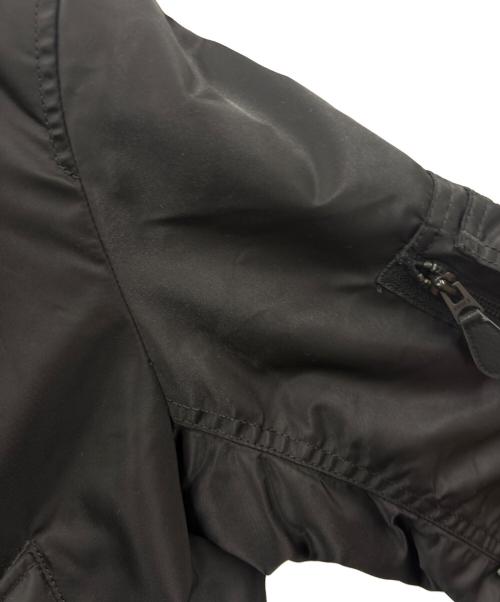 AVIREX（アヴィレックス）AVIREX (アヴィレックス) AVIREX COMMERCIAL LOGO MA-1  MA-1中綿ジャケット ブラック×オレンジ サイズ:LARGEの古着・服飾アイテム