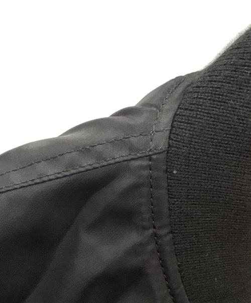 AVIREX（アヴィレックス）AVIREX (アヴィレックス) AVIREX COMMERCIAL LOGO MA-1  MA-1中綿ジャケット ブラック×オレンジ サイズ:LARGEの古着・服飾アイテム