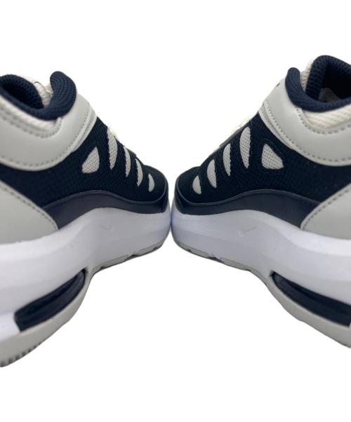 NIKE（ナイキ）NIKE (ナイキ) NIKE  スニーカー ネイビー×ホワイト サイズ:26.5の古着・服飾アイテム