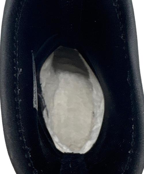 UGG（アグ）UGG (アグ) UGG　Classic Dipper　ブーツ ブラック サイズ:23の古着・服飾アイテム