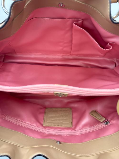 COACH（コーチ）COACH (コーチ) COACH　ペネロピ　レザーハンドバッグ ベージュの古着・服飾アイテム