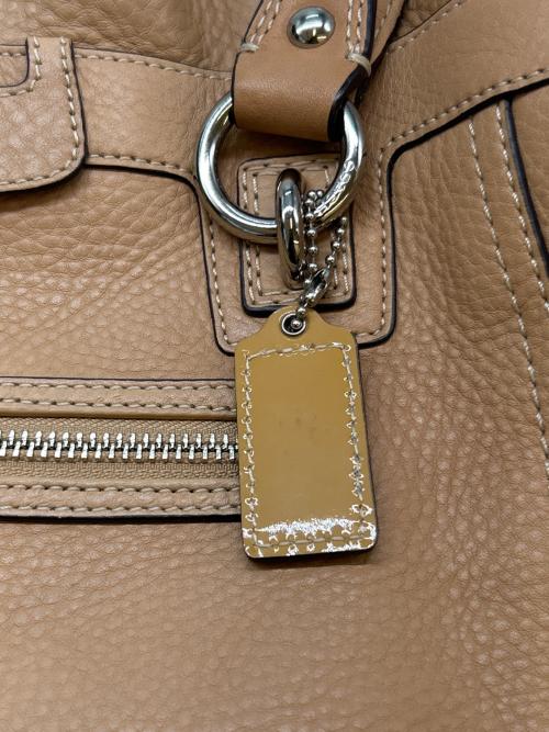 COACH（コーチ）COACH (コーチ) COACH　ペネロピ　レザーハンドバッグ ベージュの古着・服飾アイテム