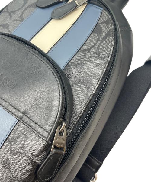 COACH（コーチ）COACH (コーチ) COACH  シグネチャー　スリングバッグ ブラック×ネイビーの古着・服飾アイテム