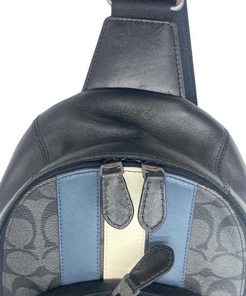 COACH（コーチ）COACH (コーチ) COACH  シグネチャー　スリングバッグ ブラック×ネイビーの古着・服飾アイテム