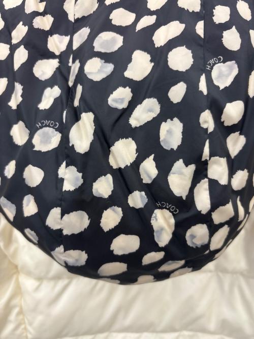 COACH（コーチ）COACH (コーチ) COACH　ダウンジャケット ホワイト サイズ:Sの古着・服飾アイテム