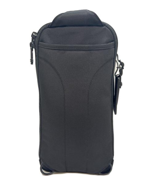 TUMI（トゥミ）TUMI (トゥミ) TUMI　スリングバッグ ブラックの古着・服飾アイテム