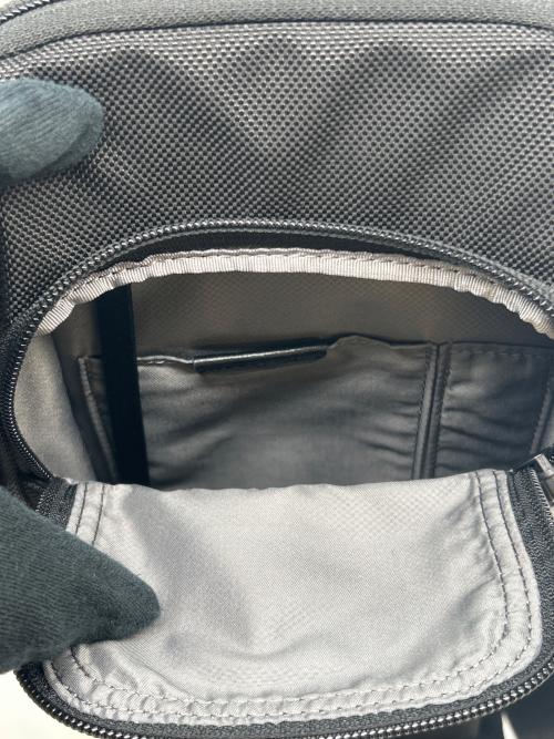 TUMI（トゥミ）TUMI (トゥミ) TUMI　スリングバッグ ブラックの古着・服飾アイテム