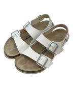 BIRKENSTOCKビルケンシュトック）の古着「BIRKENSTOCK　サンダル」｜ホワイト