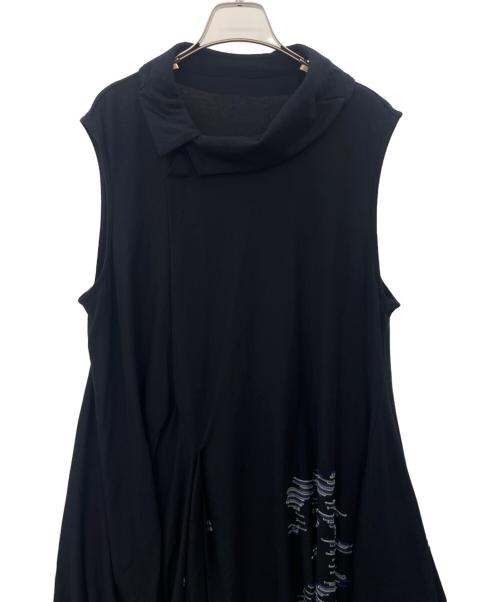 慈雨（ジウ）慈雨 (ジウ) 慈雨　ノースリーブワンピース ブラック サイズ:40の古着・服飾アイテム