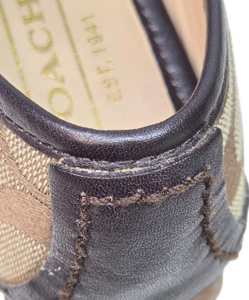 COACH（コーチ）COACH (コーチ) COACH  シグネチャー　フラットシューズ ベージュ×ブラウン サイズ:6Mの古着・服飾アイテム