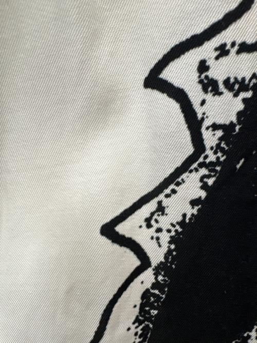 RASSVET（ラスベート）RASSVET (ラスベート) RASSVET　総柄　プリント半袖シャツ ホワイト サイズ:Lの古着・服飾アイテム