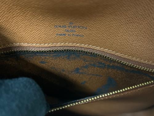 LOUIS VUITTON（ルイ ヴィトン）LOUIS VUITTON (ルイ ヴィトン) LOUIS VUITTON　モノグラム　サンクルー　ショルダーバッグ ブラウンの古着・服飾アイテム