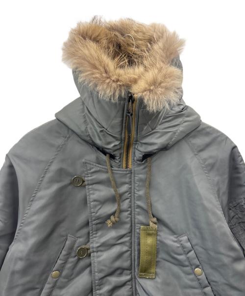 AVIREX（アヴィレックス）AVIREX (アヴィレックス) AVIREX 　N-3Bフライトジャケット カーキ サイズ:MEDIUMの古着・服飾アイテム