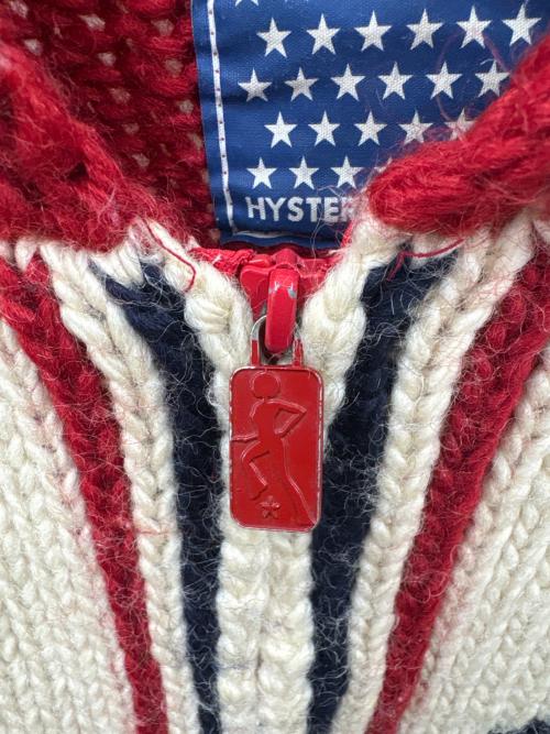Hysteric Glamour（ヒステリックグラマー）Hysteric Glamour (ヒステリックグラマー) Hysteric Glamour　69 RED DEVIL　カウチンニットカーディガン レッド×アイボリー サイズ:FREEの古着・服飾アイテム