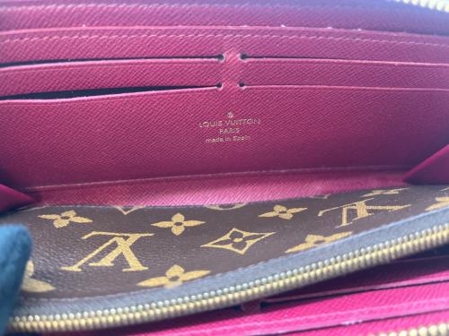 LOUIS VUITTON（ルイ ヴィトン）LOUIS VUITTON (ルイ ヴィトン) LOUIS VUITTON　モノグラム　長財布 フューシャの古着・服飾アイテム