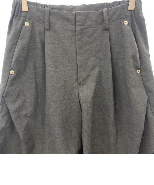CONZ（コンズ）CONZ (コンズ) CONZ　BERMUDA SHORTS グレー サイズ:3の古着・服飾アイテム