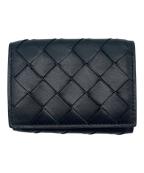 BOTTEGA VENETAボッテガベネタ）の古着「BOTTEGA VENETA 　3つ折りイントレチャートコンパクトウォレット」｜ブラック