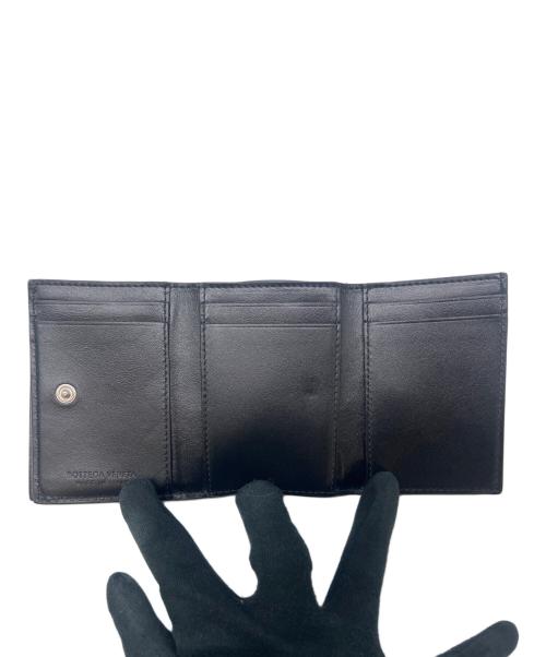 BOTTEGA VENETA（ボッテガベネタ）BOTTEGA VENETA (ボッテガベネタ) BOTTEGA VENETA 　3つ折りイントレチャートコンパクトウォレット ブラックの古着・服飾アイテム