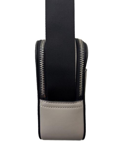 MICHAEL KORS（マイケルコース）MICHAEL KORS (マイケルコース) MICHAEL KORS　Cooper Crossbody Bag　ショルダーバッグ グレーの古着・服飾アイテム