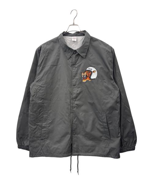 TT&CO.（ティーティー・アンド・カンパニー）TT&CO. (ティーティー・アンド・カンパニー) united athle (ユナイテッドアスレ) TT&CO × united athle　コーチジャケット グレー サイズ:XXLの古着・服飾アイテム