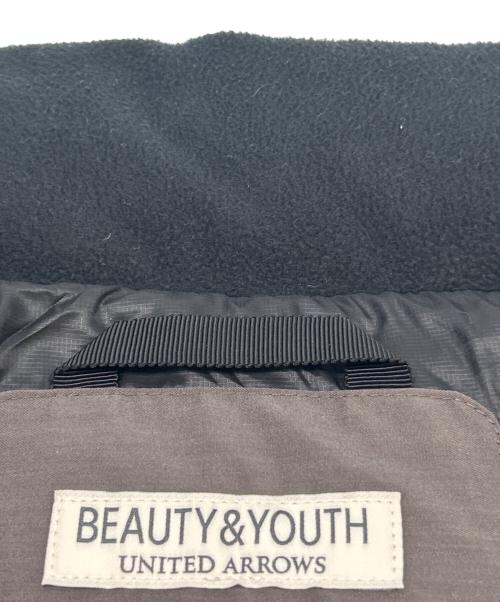 BEAUTY&YOUTH（ビューティーアンドユース）BEAUTY&YOUTH (ビューティーアンドユース) KOMATSU (コマツ) BEAUTY&YOUTH　KOMATSU　ダウンジャケット ブラウン サイズ:Ｍの古着・服飾アイテム