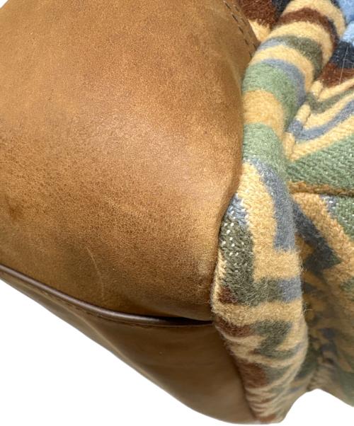 UGG（アグ）UGG (アグ) PENDLETON (ペンドルトン) UGG　PENDLETON　リュック ベージュの古着・服飾アイテム