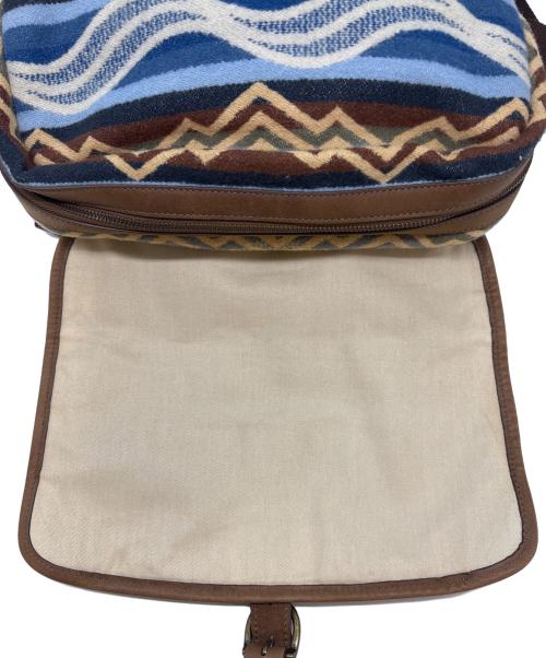 UGG（アグ）UGG (アグ) PENDLETON (ペンドルトン) UGG　PENDLETON　リュック ベージュの古着・服飾アイテム