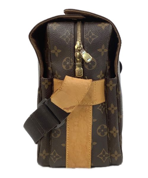 LOUIS VUITTON（ルイ ヴィトン）LOUIS VUITTON (ルイ ヴィトン) ナヴィグリオSPO ブラウンの古着・服飾アイテム