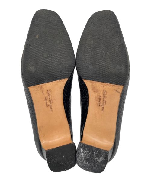 Salvatore Ferragamo（サルヴァトーレ フェラガモ）Salvatore Ferragamo (サルヴァトーレ フェラガモ) ヒールパンプス ブラック サイズ:51/2の古着・服飾アイテム