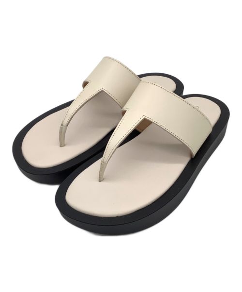 Caminando（カミナンド）Caminando (カミナンド) サンダル ベージュ サイズ:SIZE8の古着・服飾アイテム