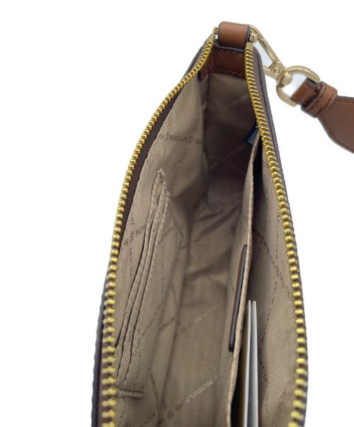 MICHAEL KORS（マイケル・コース）MICHAEL KORS (マイケルコース) ショルダーバッグ ブラウンの古着・服飾アイテム