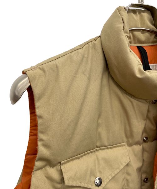 THE NORTH FACE（ザ ノース フェイス）THE NORTH FACE (ザ ノース フェイス) ダウンベスト ブラウン サイズ:Sの古着・服飾アイテム