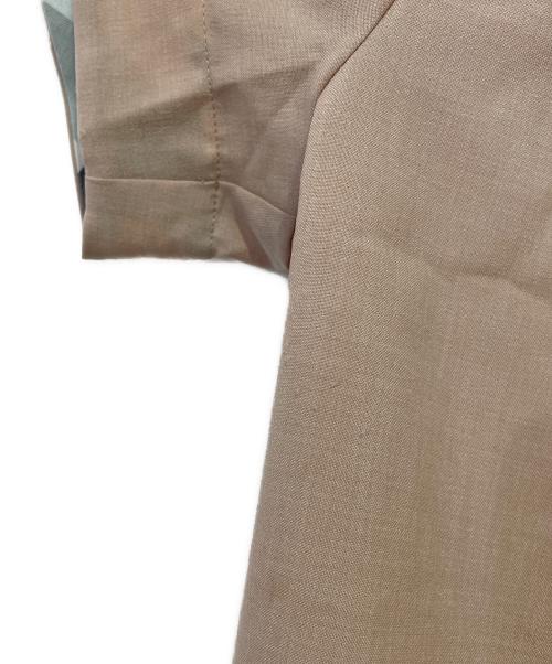 BLUE LABEL CRESTBRIDGE（ブルーレーベルクレストブリッジ）BLUE LABEL CRESTBRIDGE (ブルーレーベルクレストブリッジ) セットアップ ベージュ サイズ:38の古着・服飾アイテム