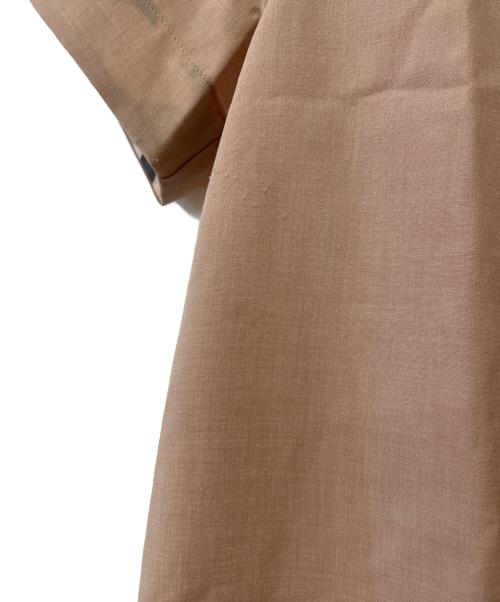 BLUE LABEL CRESTBRIDGE（ブルーレーベルクレストブリッジ）BLUE LABEL CRESTBRIDGE (ブルーレーベルクレストブリッジ) セットアップ ベージュ サイズ:38の古着・服飾アイテム