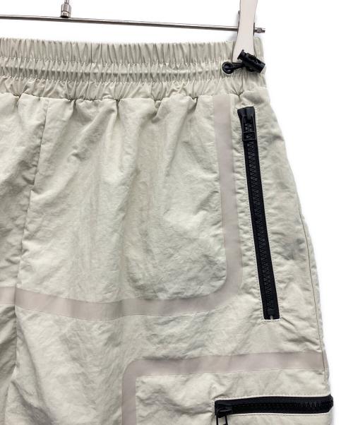 unknown（アンノーン）Unknown (アンノーン) ハーフパンツ ベージュ サイズ:Mの古着・服飾アイテム