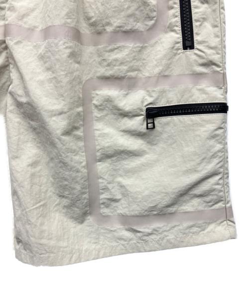unknown（アンノーン）Unknown (アンノーン) ハーフパンツ ベージュ サイズ:Mの古着・服飾アイテム