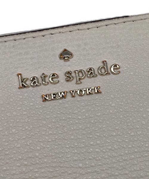 Kate Spade（ケイトスペード）Kate Spade (ケイトスペード) ミニウォレット ホワイトの古着・服飾アイテム