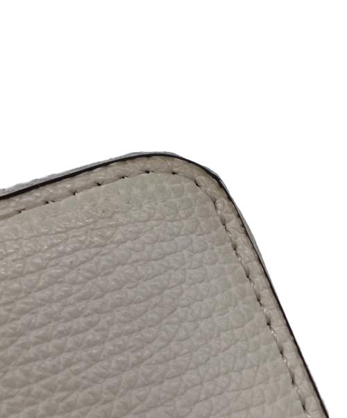 Kate Spade（ケイトスペード）Kate Spade (ケイトスペード) ミニウォレット ホワイトの古着・服飾アイテム